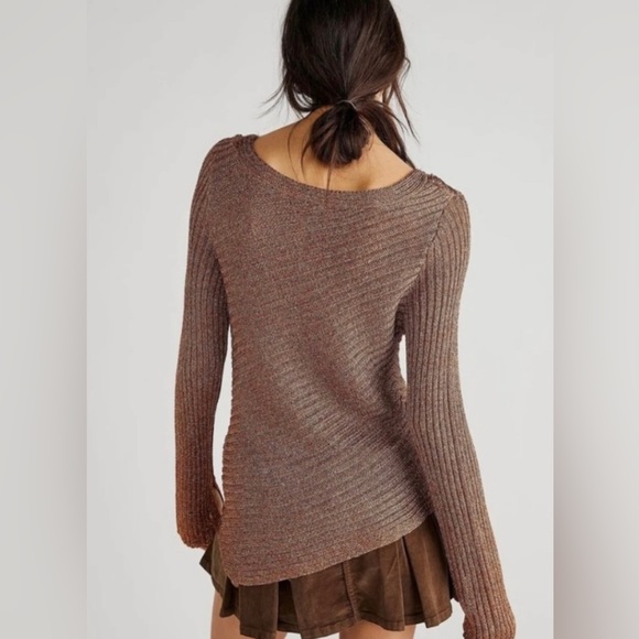 11. NWOT Free People Logan Sweater - Picture 3 of 4